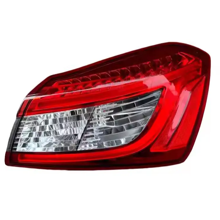 Fanali posteriori per Maserati